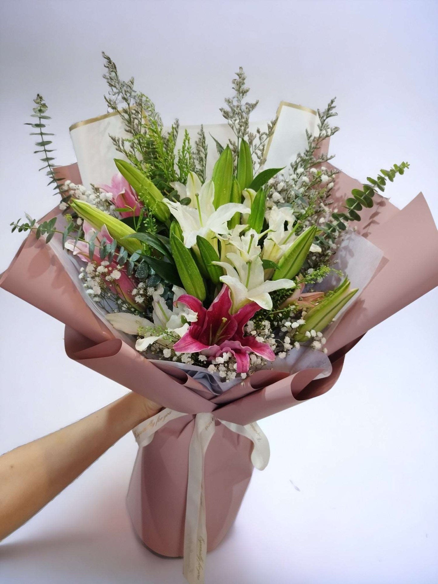 BRF-LB102 LILY BOUQUET