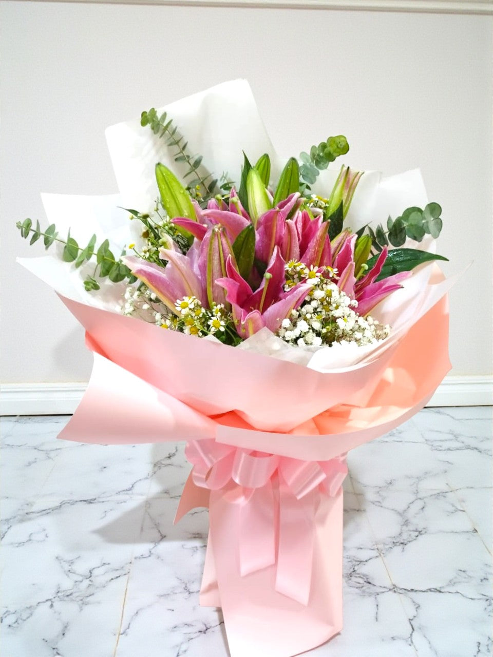 BRF-V26LB103 VALENTINE LILY BOUQUET