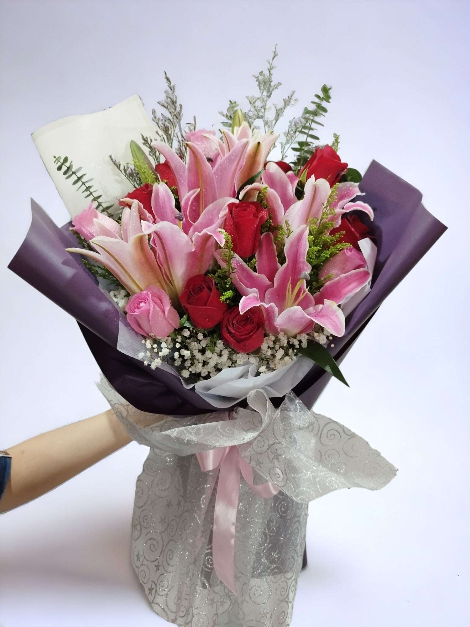 BRF-LB104 LILY BOUQUET